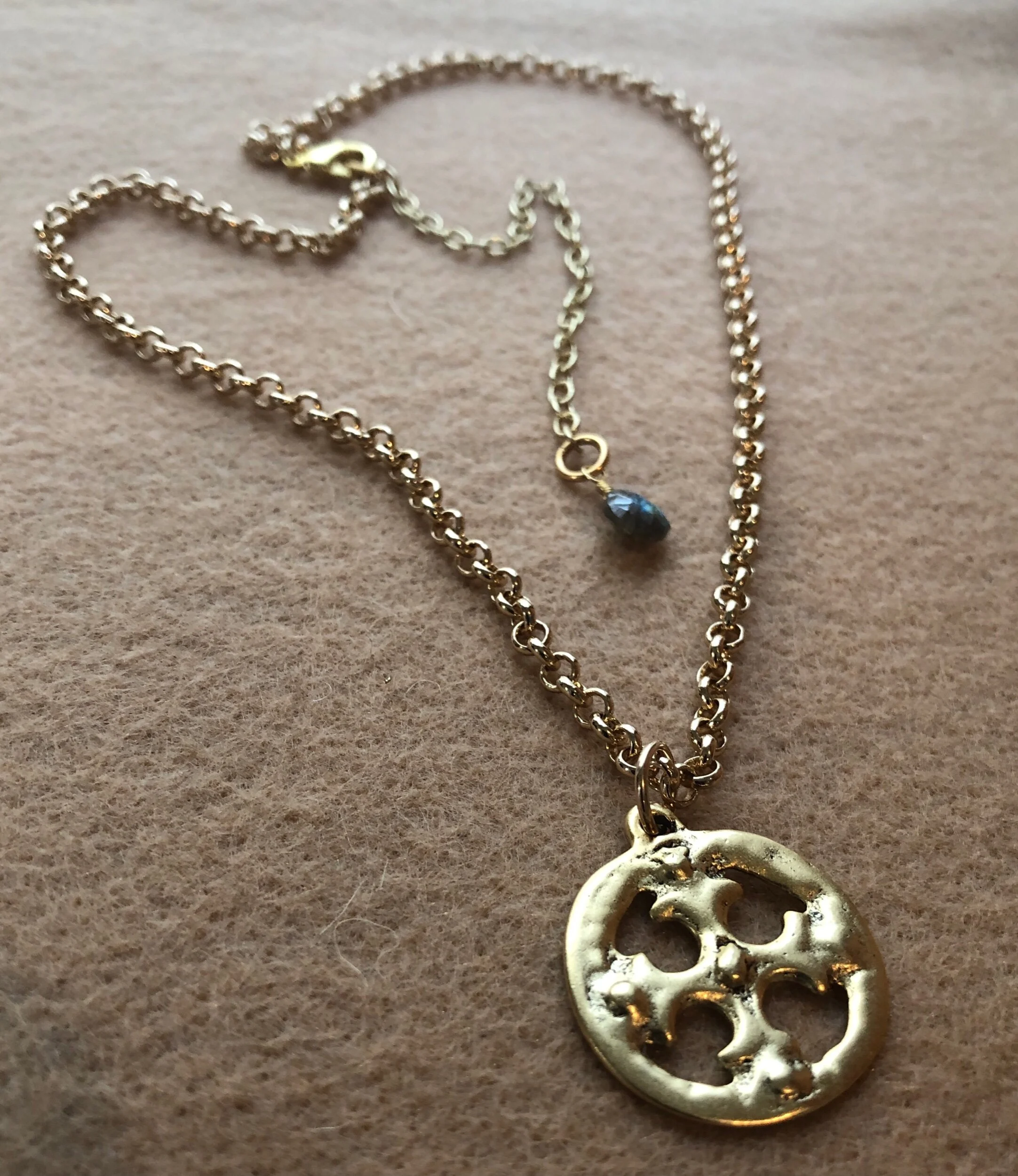 8A81AFB6-9964-4C8D-806A-F669E5D6B5A0