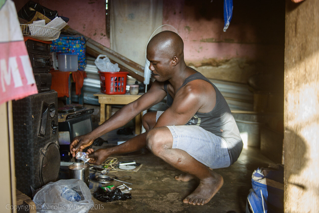  Daily life in central Ghana 