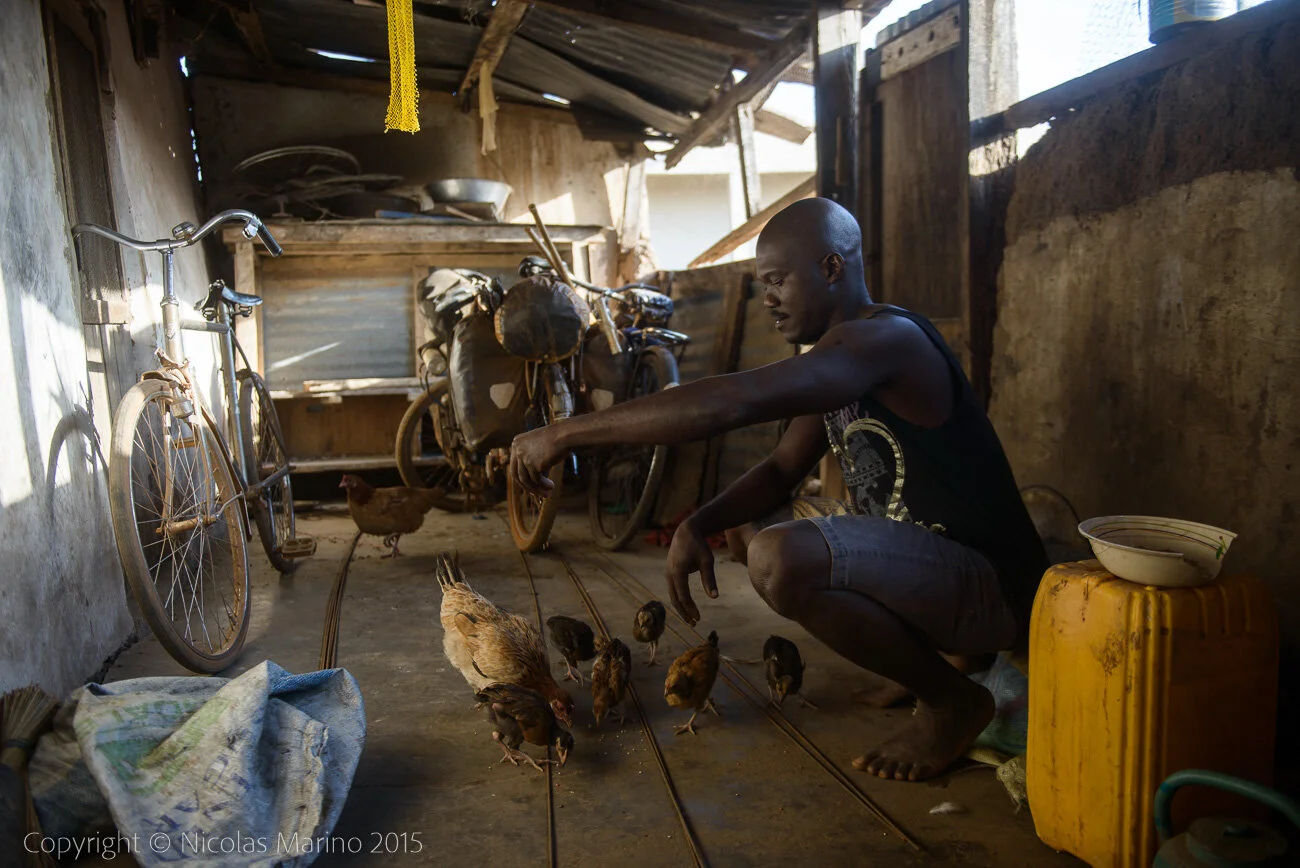  Daily life in central Ghana 