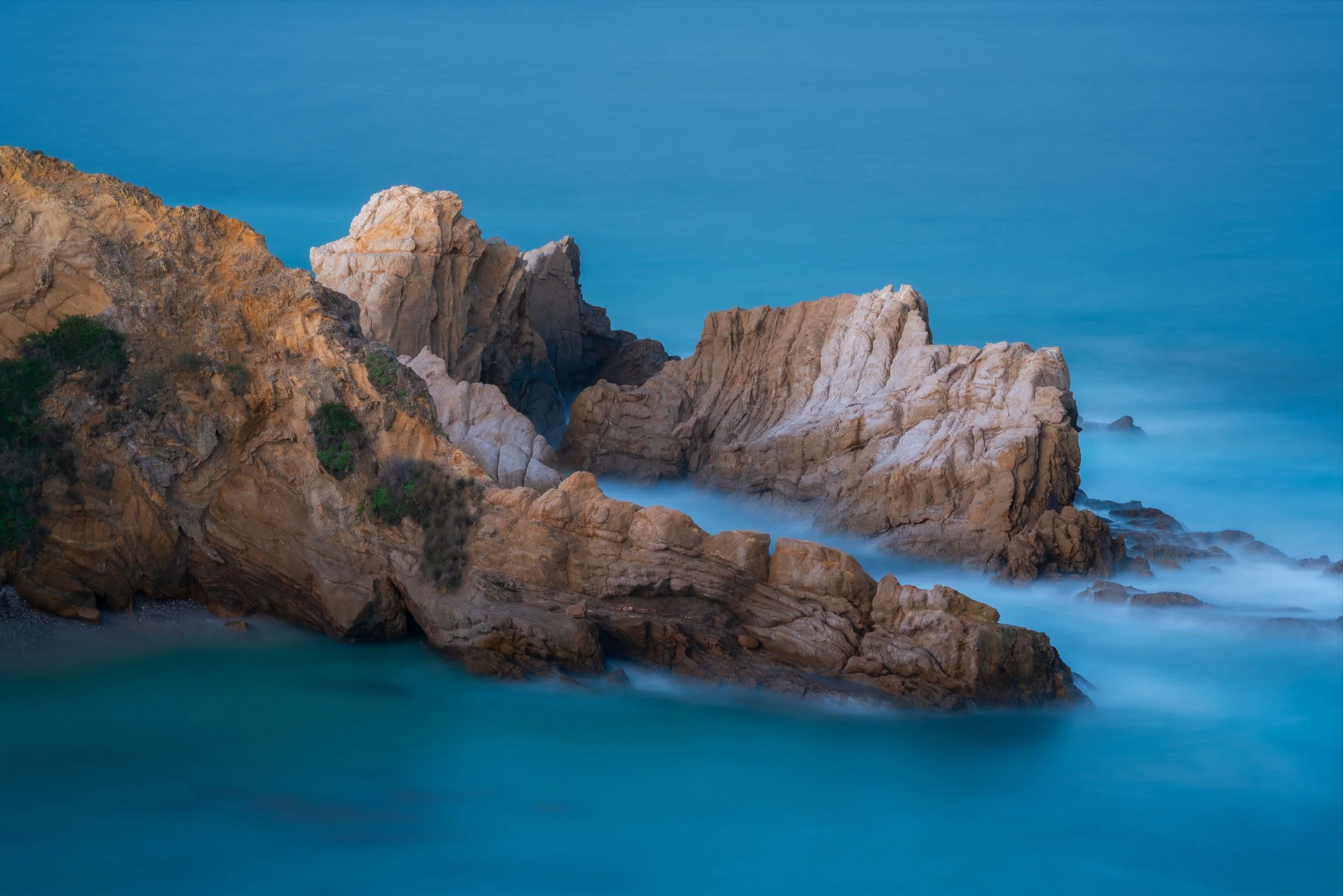 The Dragons Tail (2025) - Bermagui, NSW, Australia

 Buy Print 