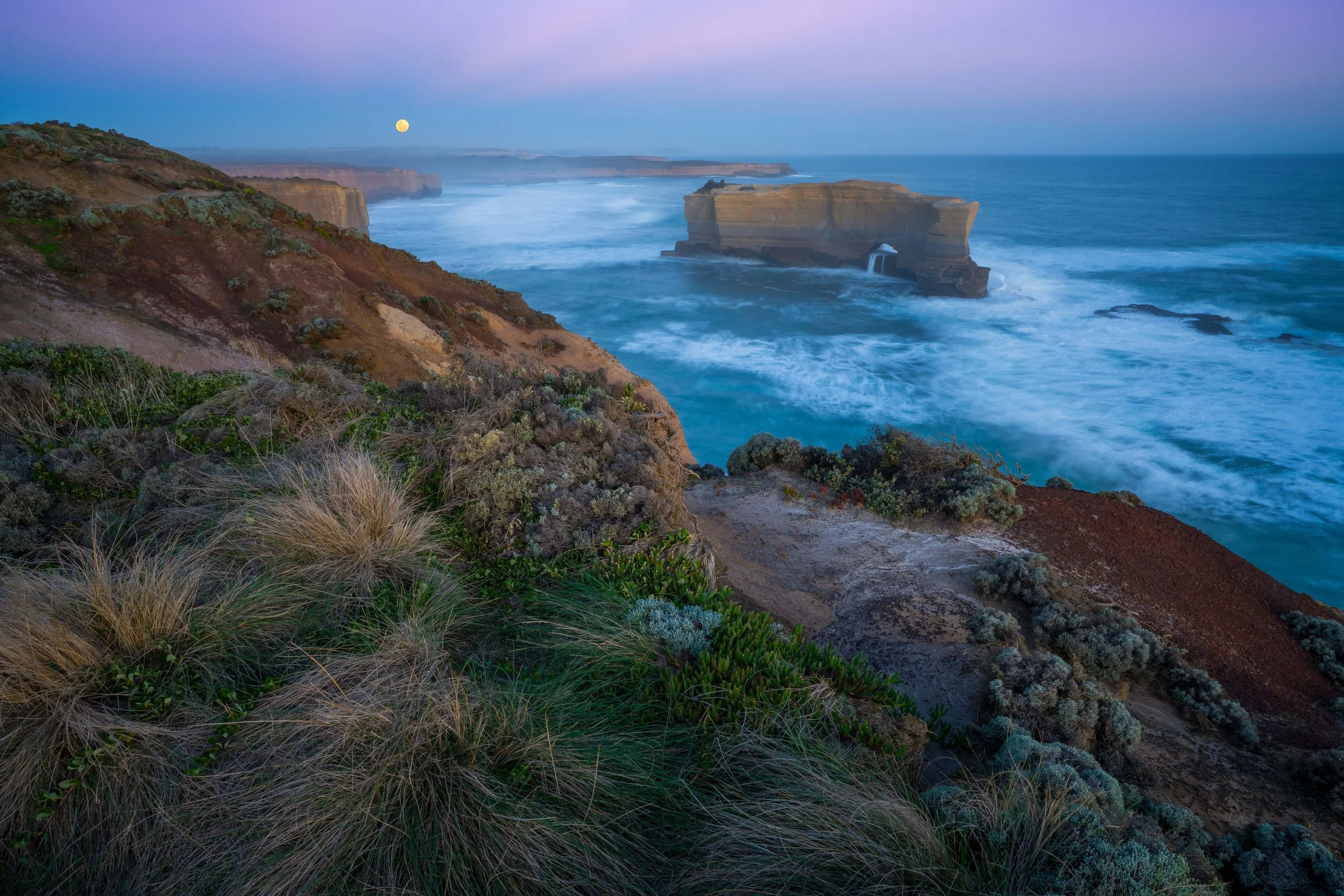 Moon Watcher (2025) - Port Campbell, VIC, Australia

 Buy Print 