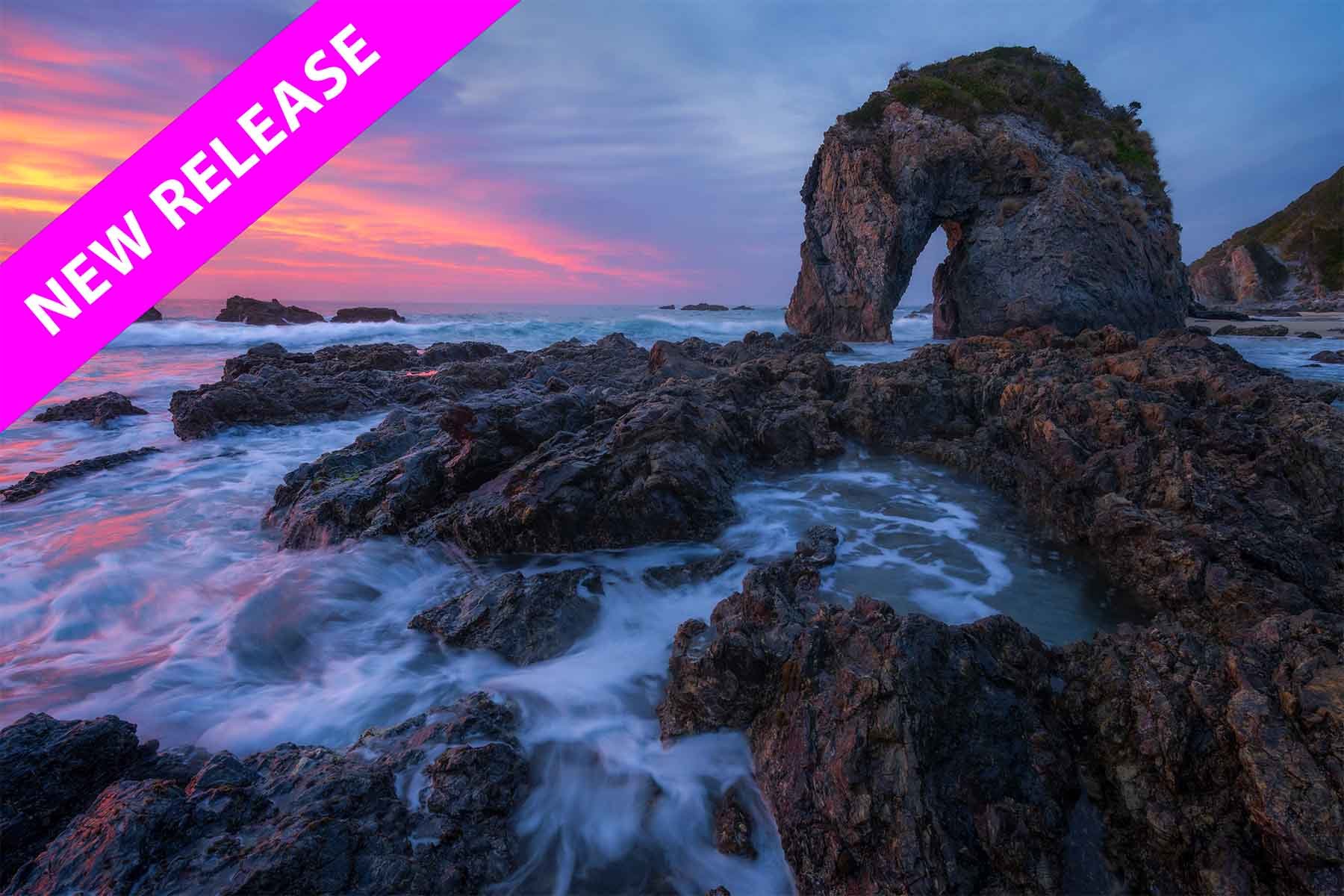 Join Samuel Markham for an immersive workshop photographing the dramatic seascapes of the Sapphire Coast