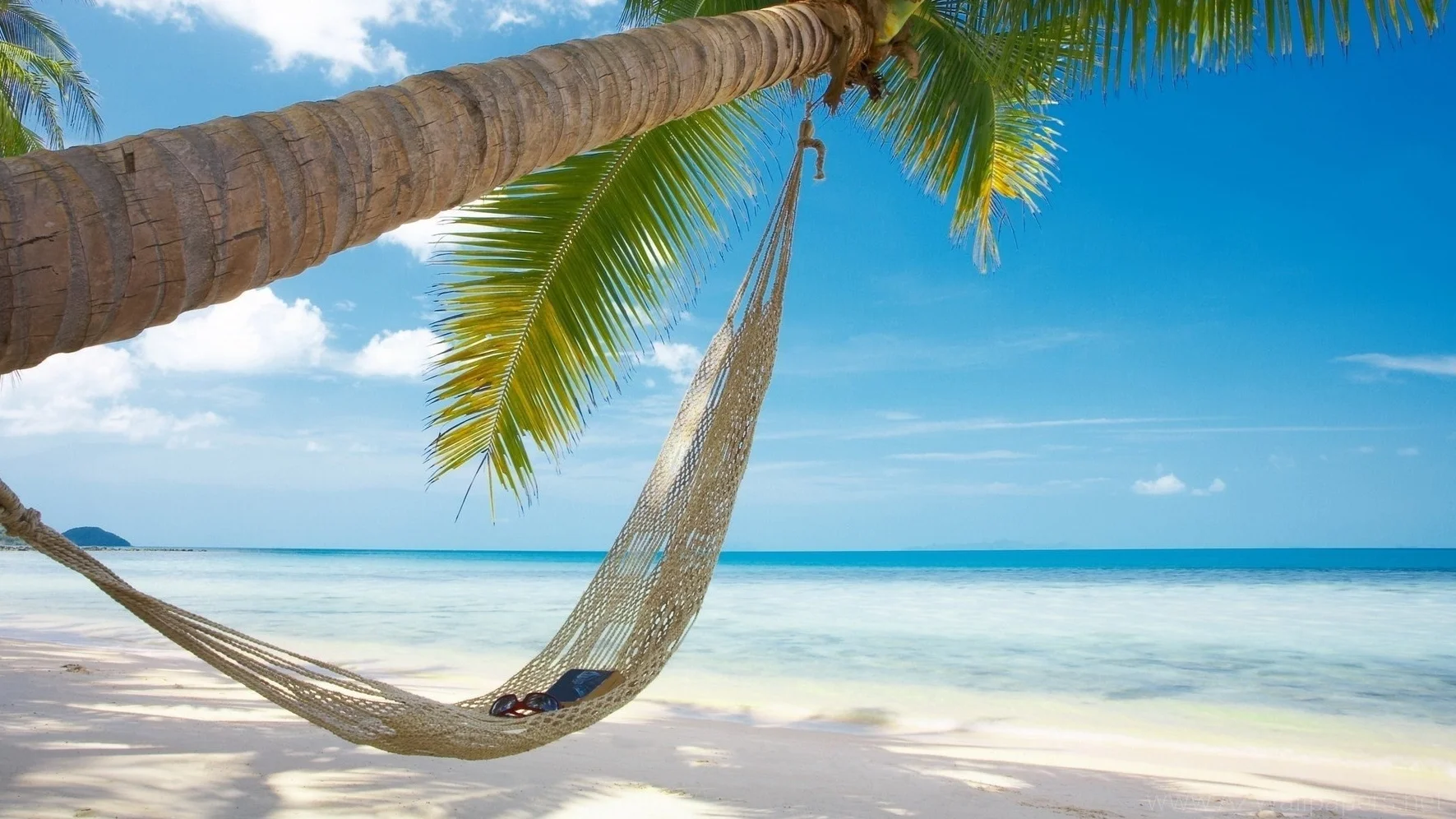 960923_hammock-wallpapers-full-hd-wallpapers-search_1920x1200_h.jpg
