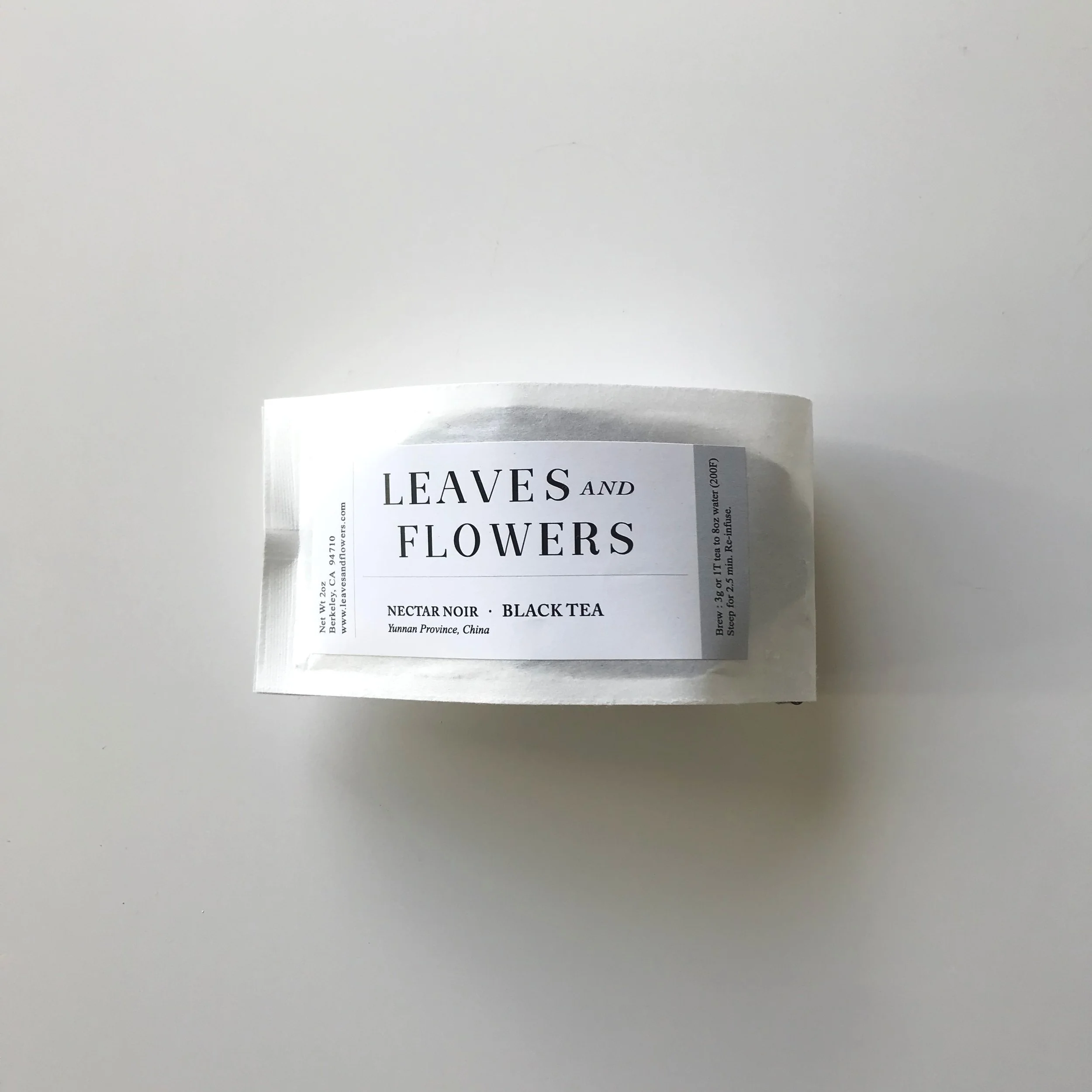 nectar noir black tea leaves flowers