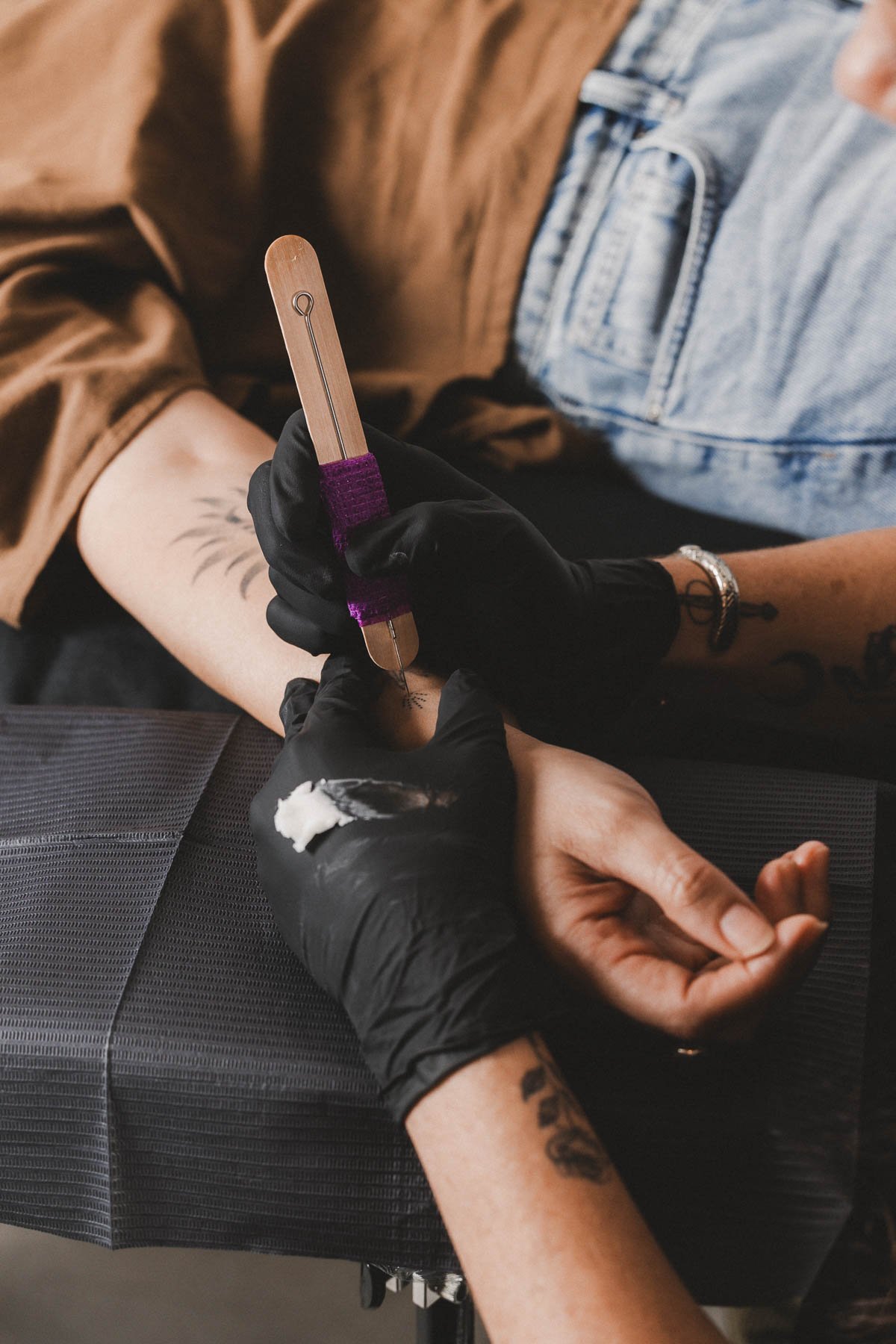 Shannon and Laura headshots and branding -168.jpg