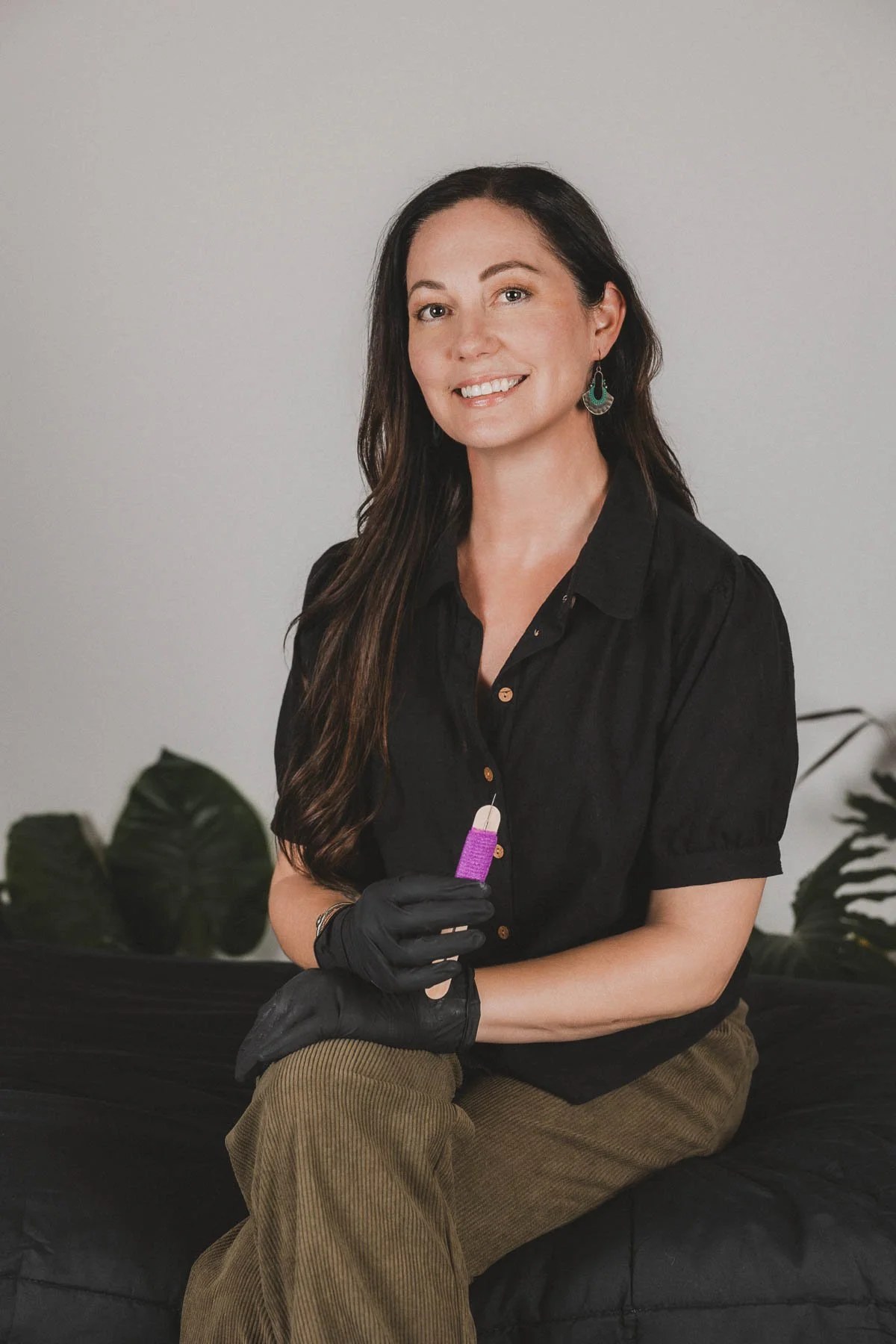 Shannon and Laura headshots and branding -182.jpg