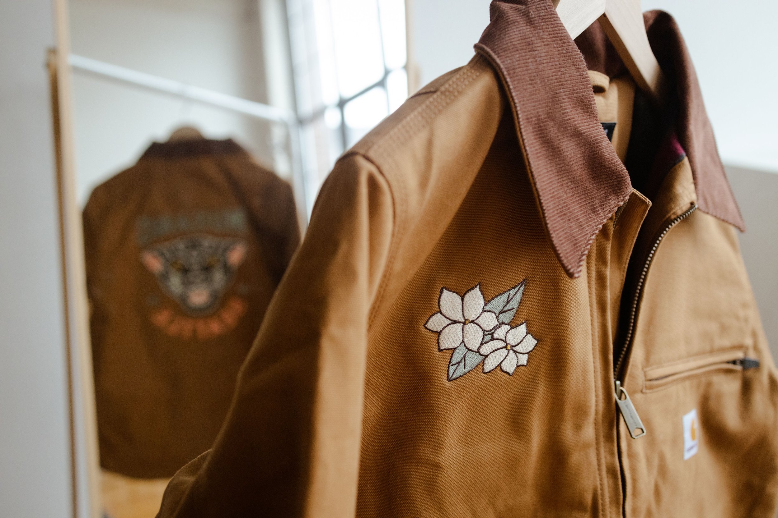 Carhartt Detroit Jacket - Brown — MUSANG SEATTLE