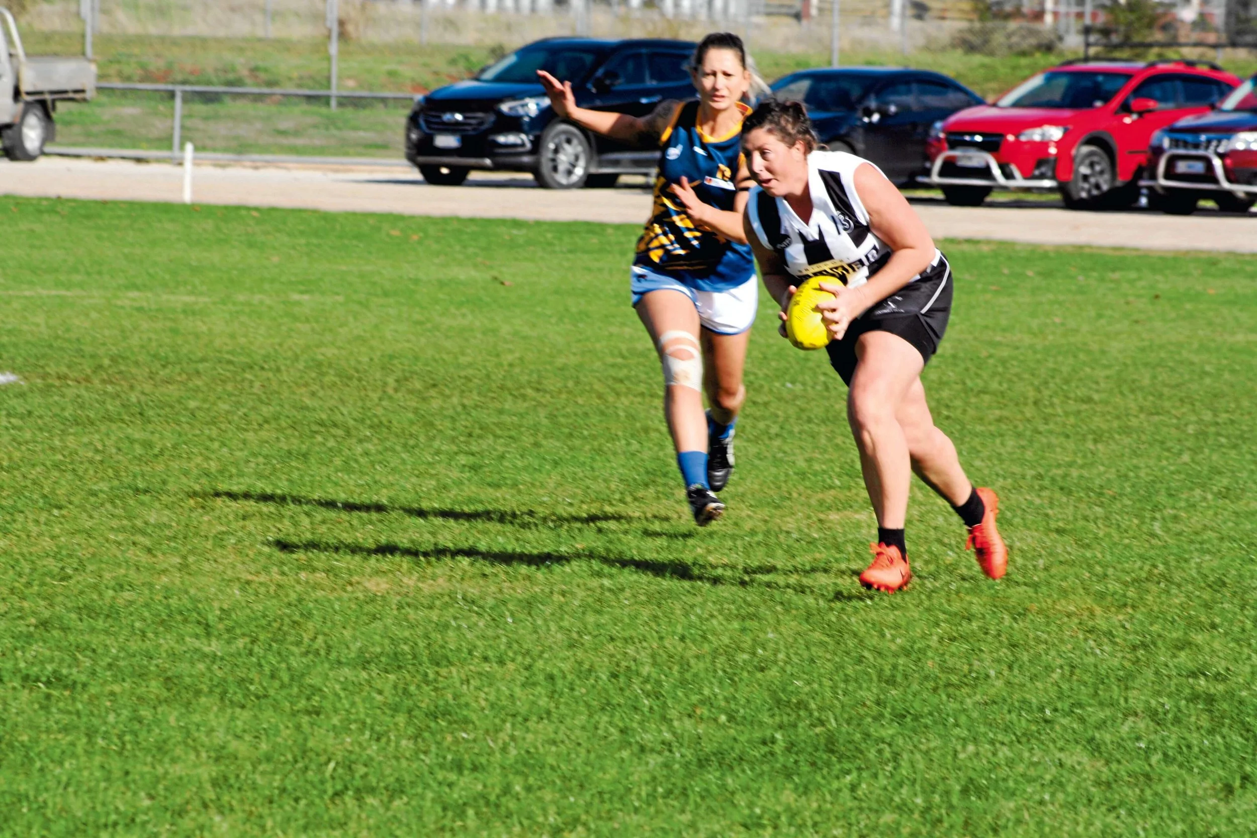 • Scottsdale vice-captain Cara Howlette on the move.