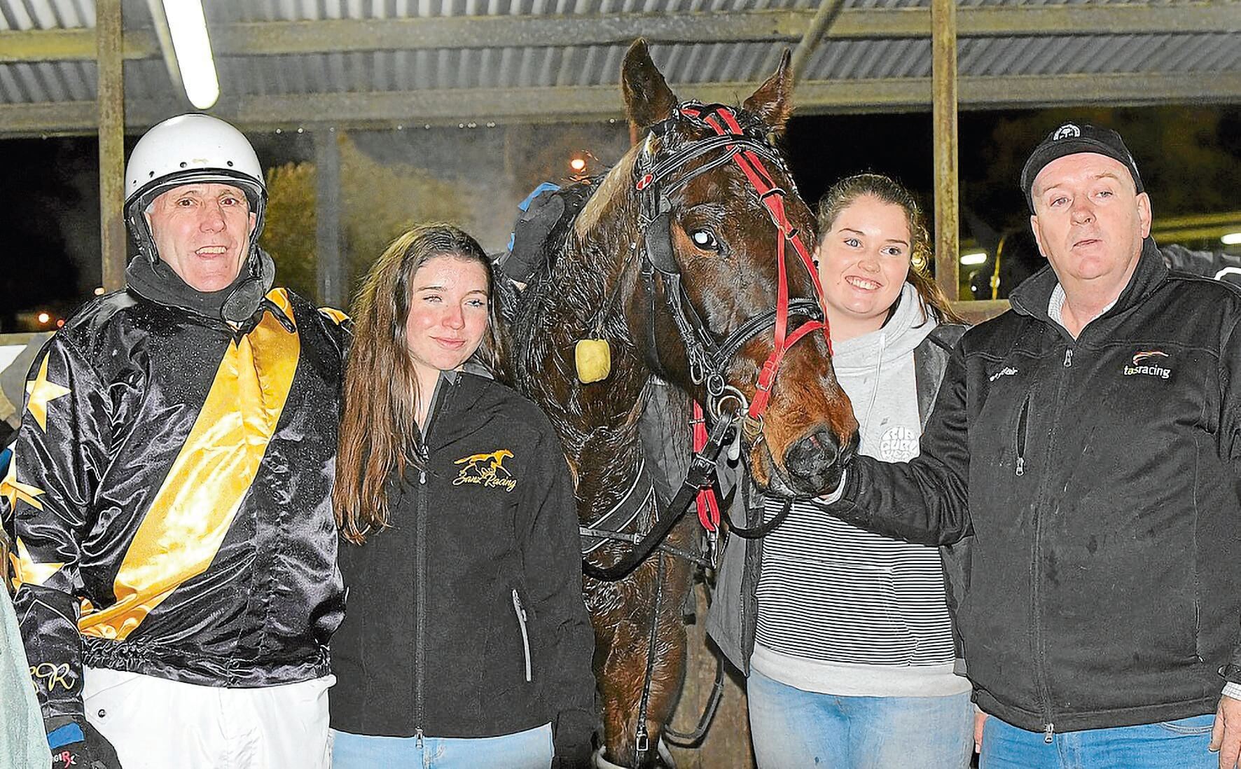 Colby Sanz wins classic for Rattray stable