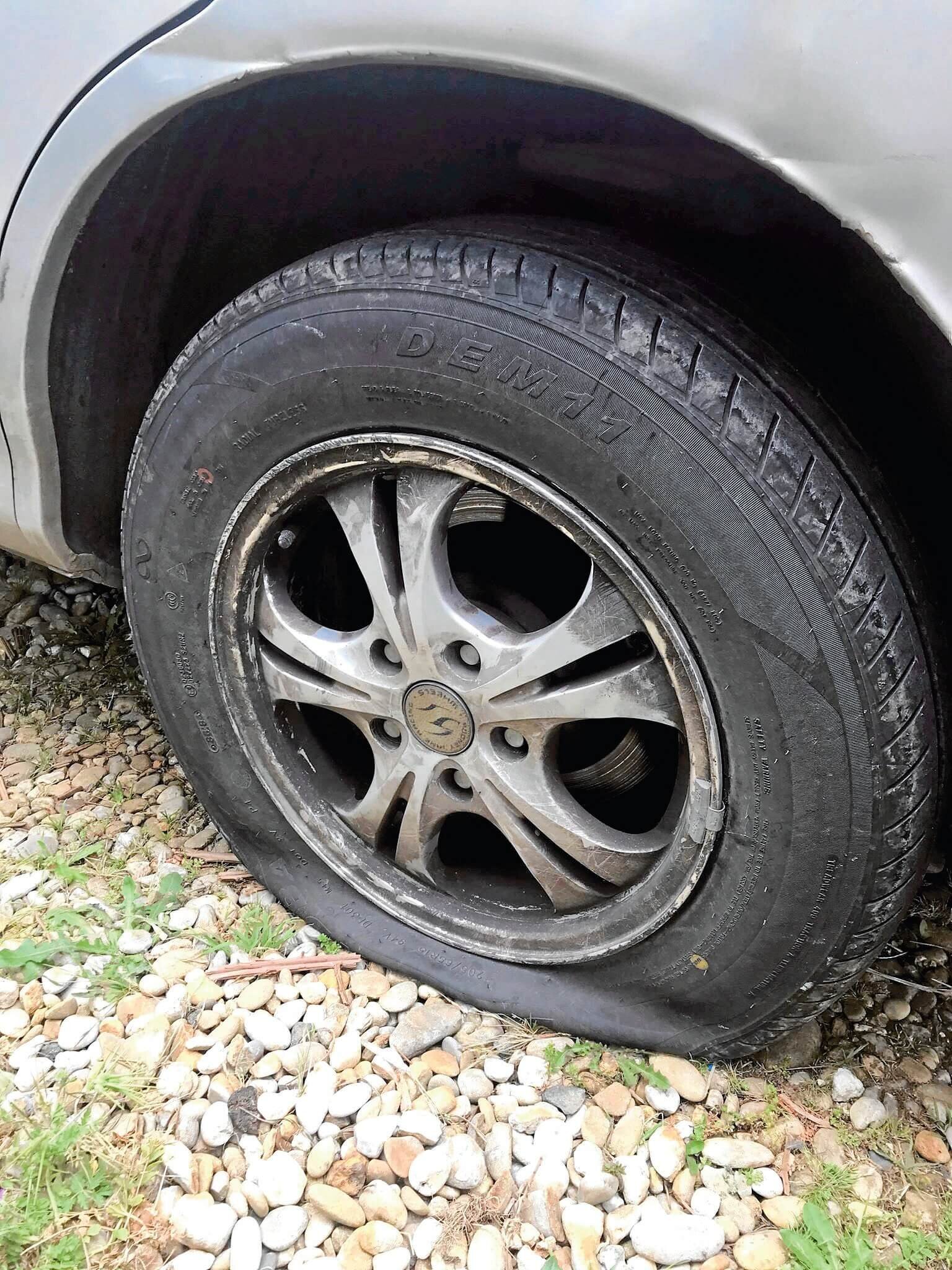 Tyres slashed in Ringarooma rampage