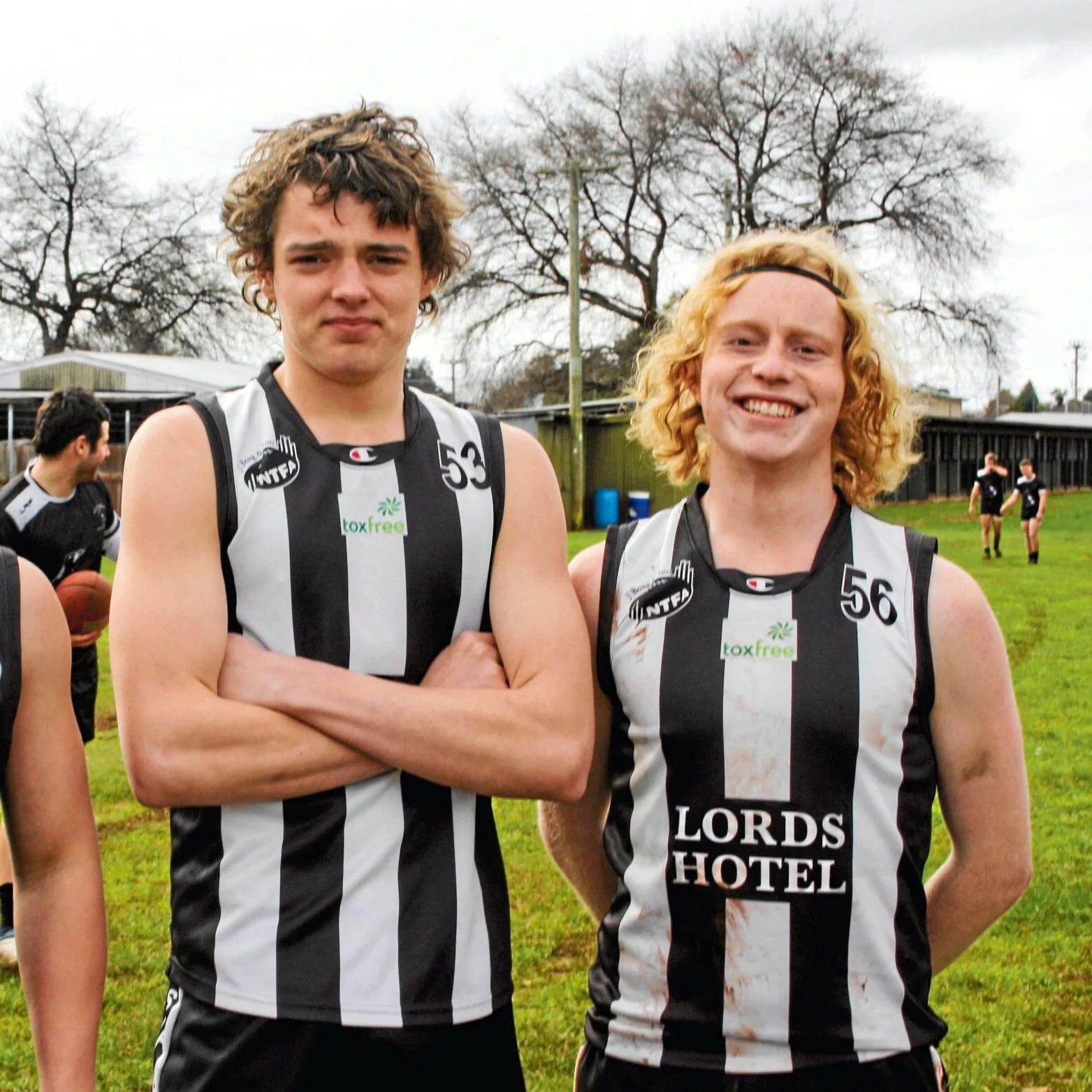 Crowds allowed – footy is back!