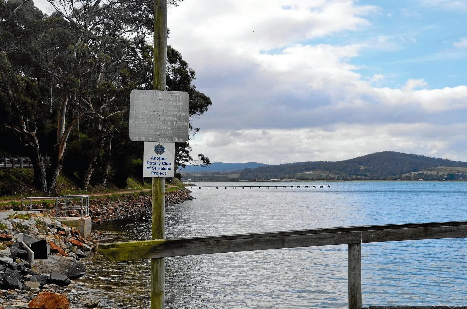 Georges Bay track extension