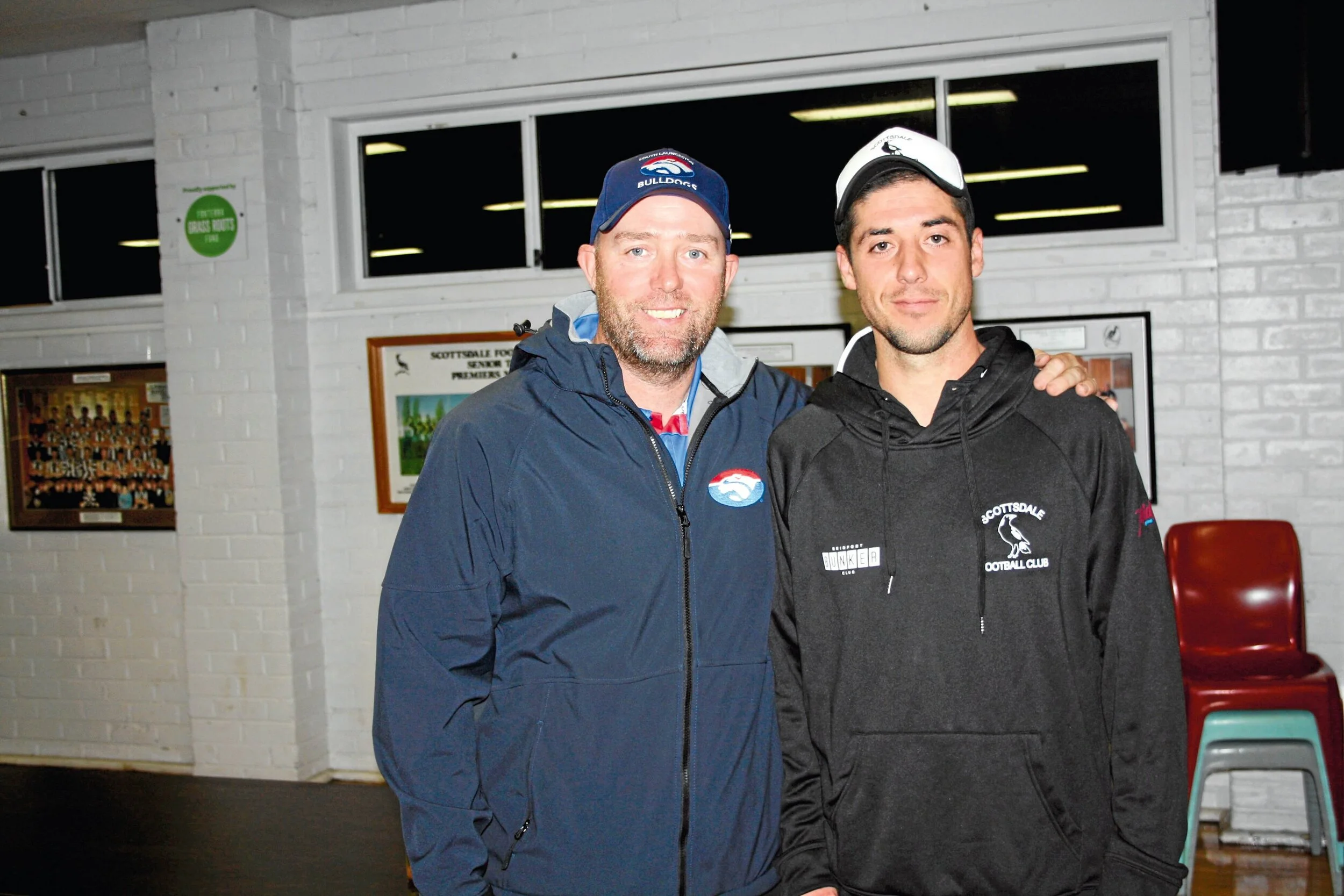 Magpies win a thriller