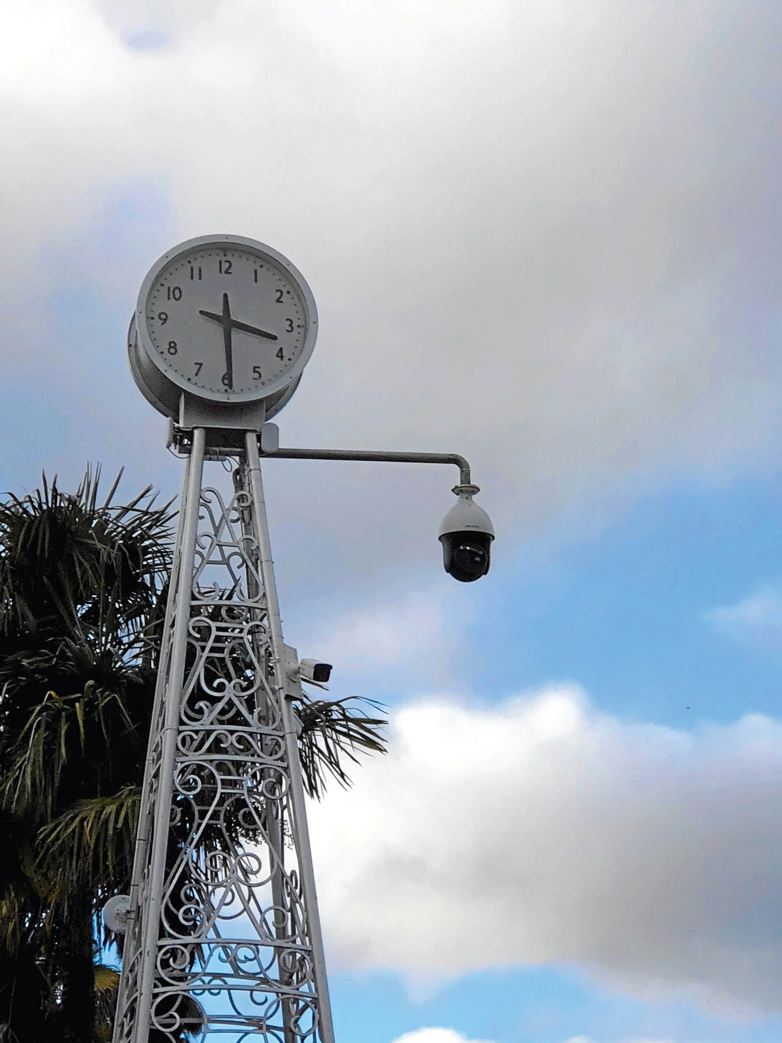 Cameras aplenty, not at Council 