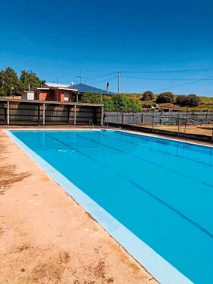 Lifeguards needed for pool