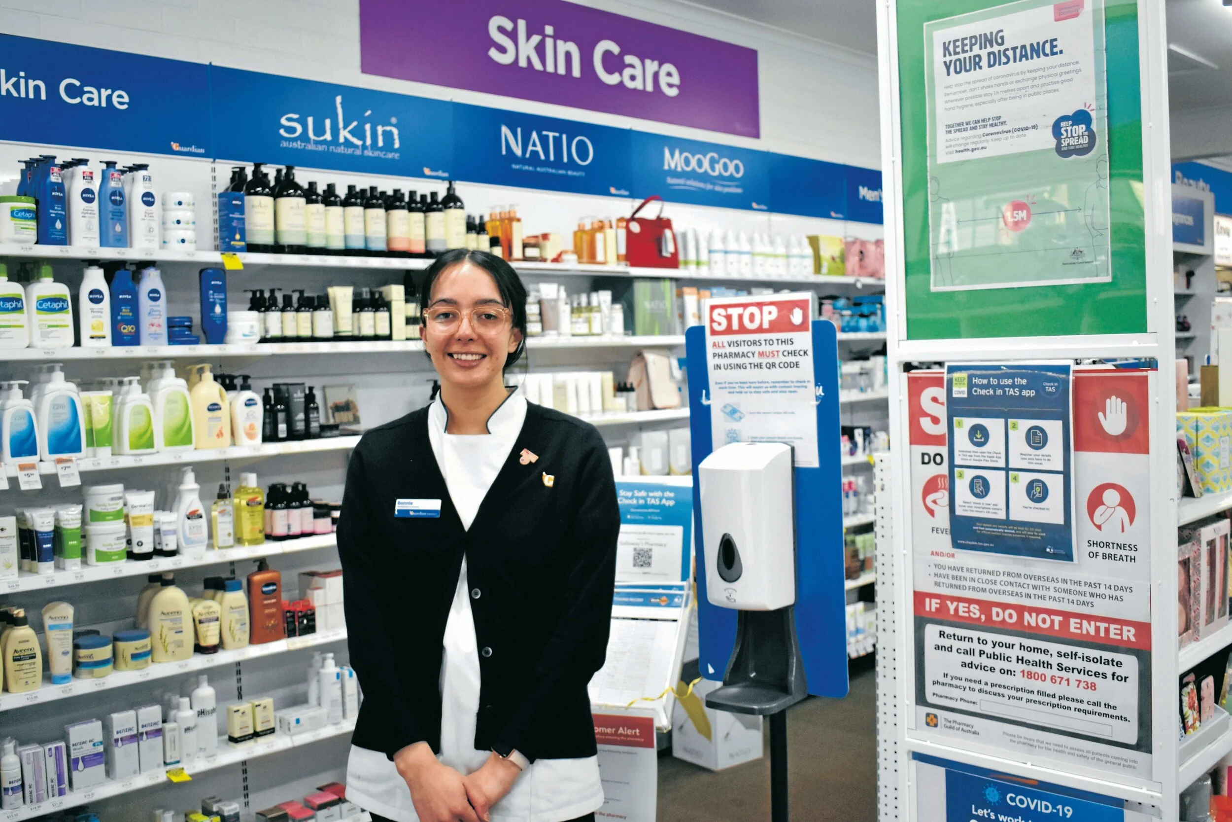 Jabs extending to pharmacies