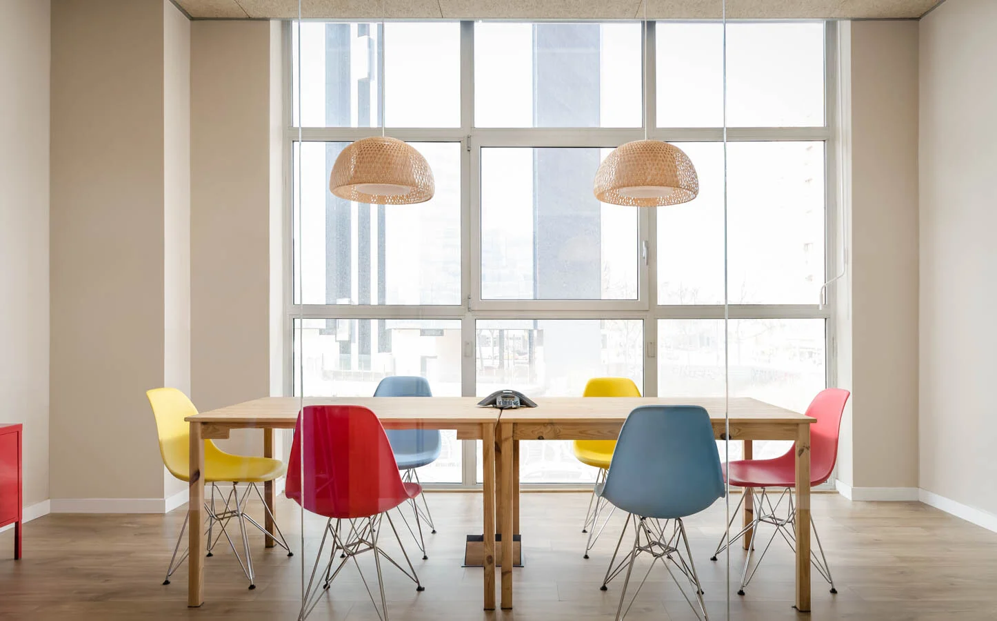 Fotógrafo de oficinas en Barcelona | Ackstorm