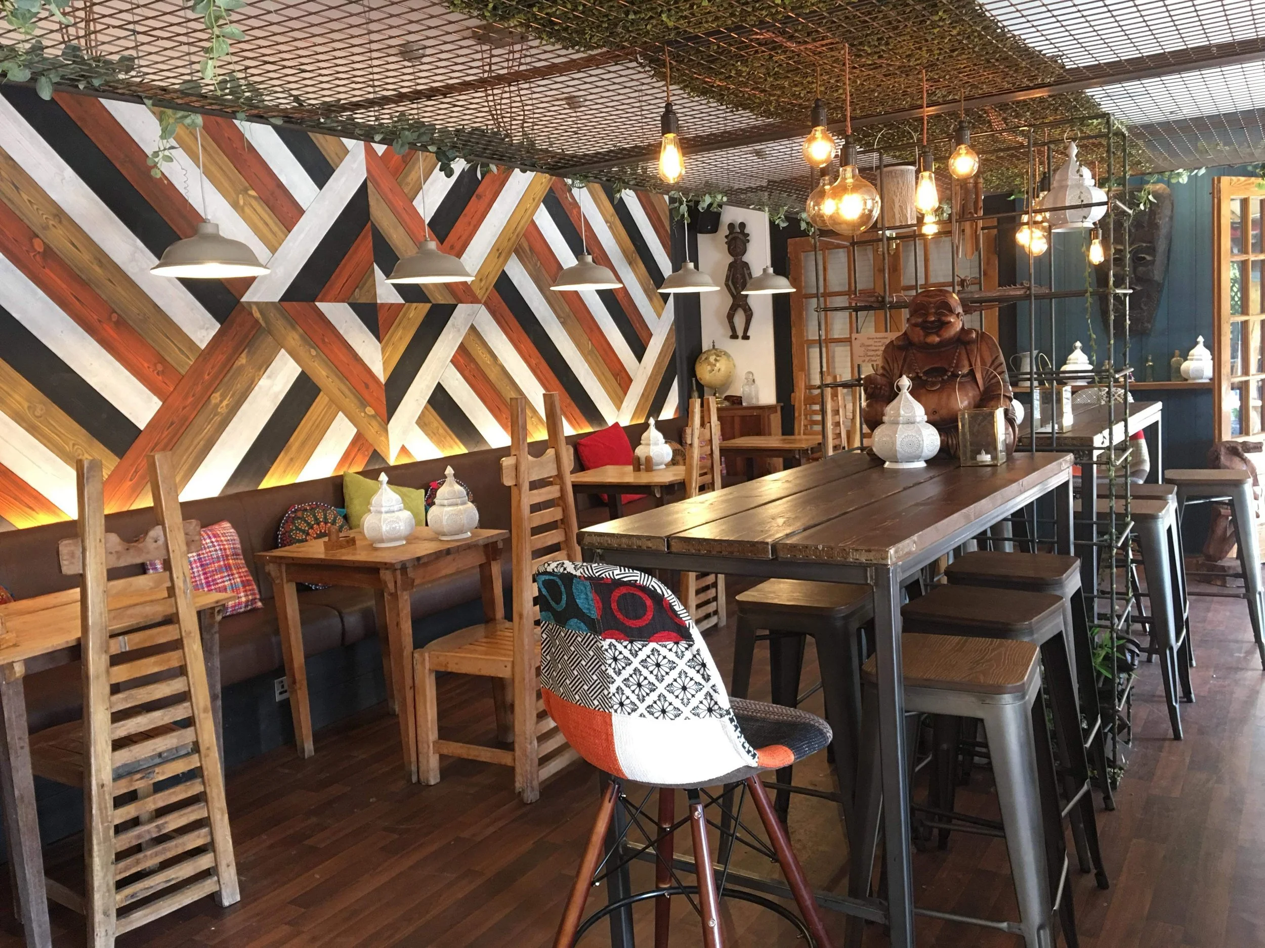 An Al Fresco Dining Experience At One World S Beach Bar The Shorely