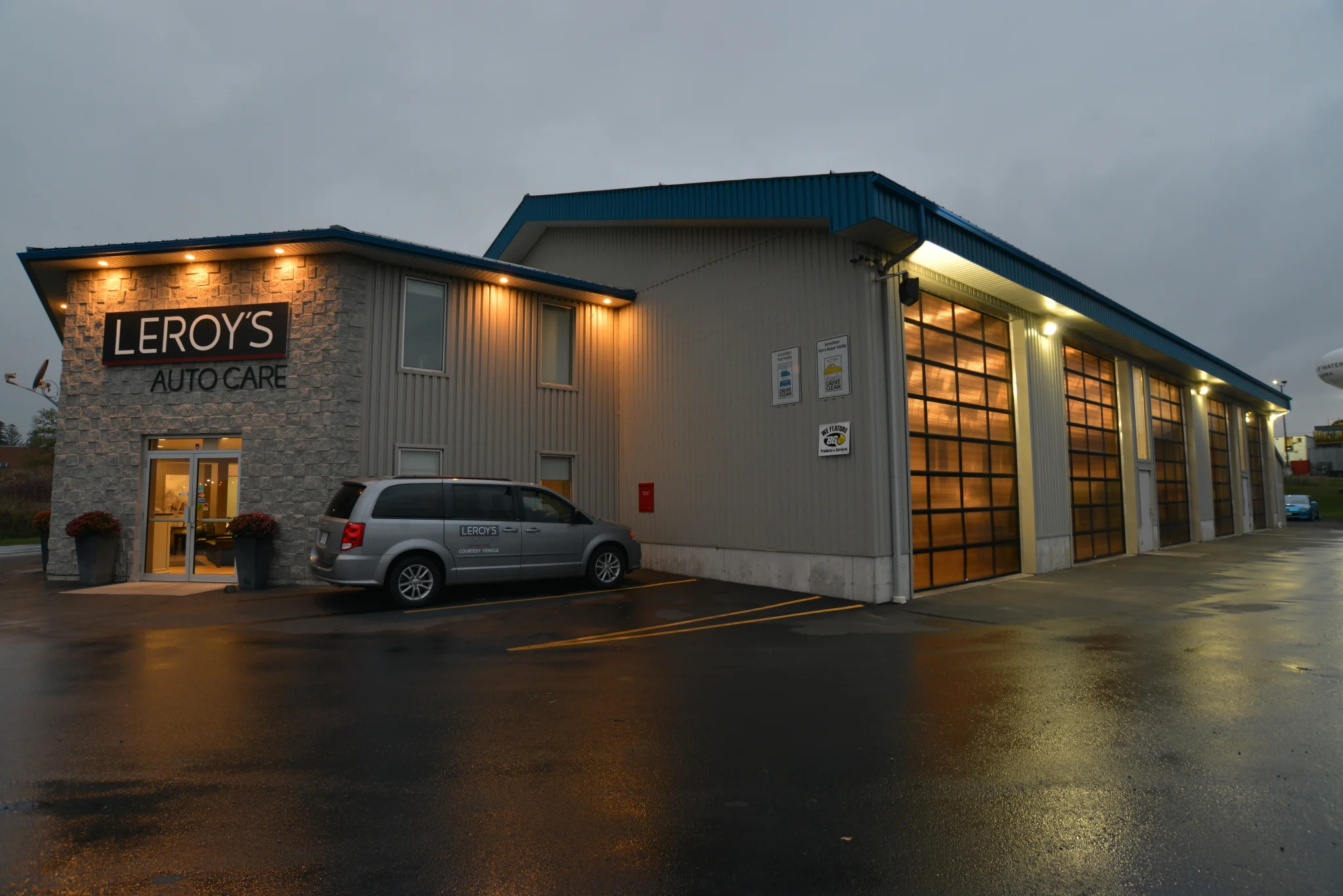 Shop picture for newspaper. .jpg