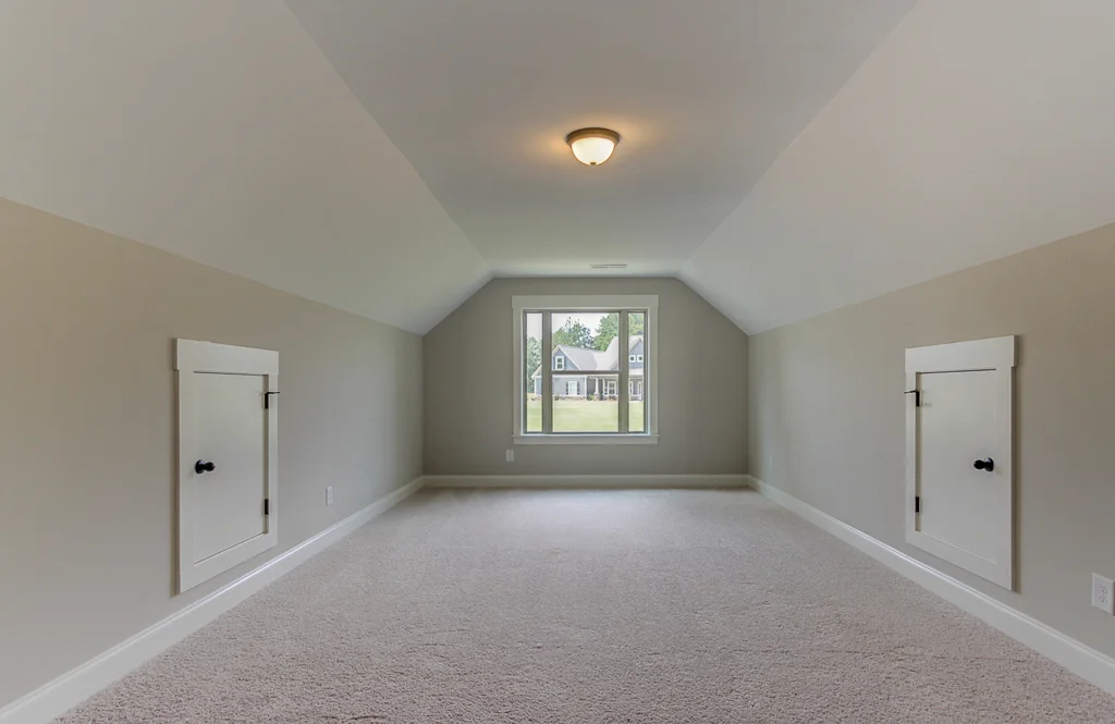 IMG_7632_3_4_5_6_7Real-Estate01.jpg