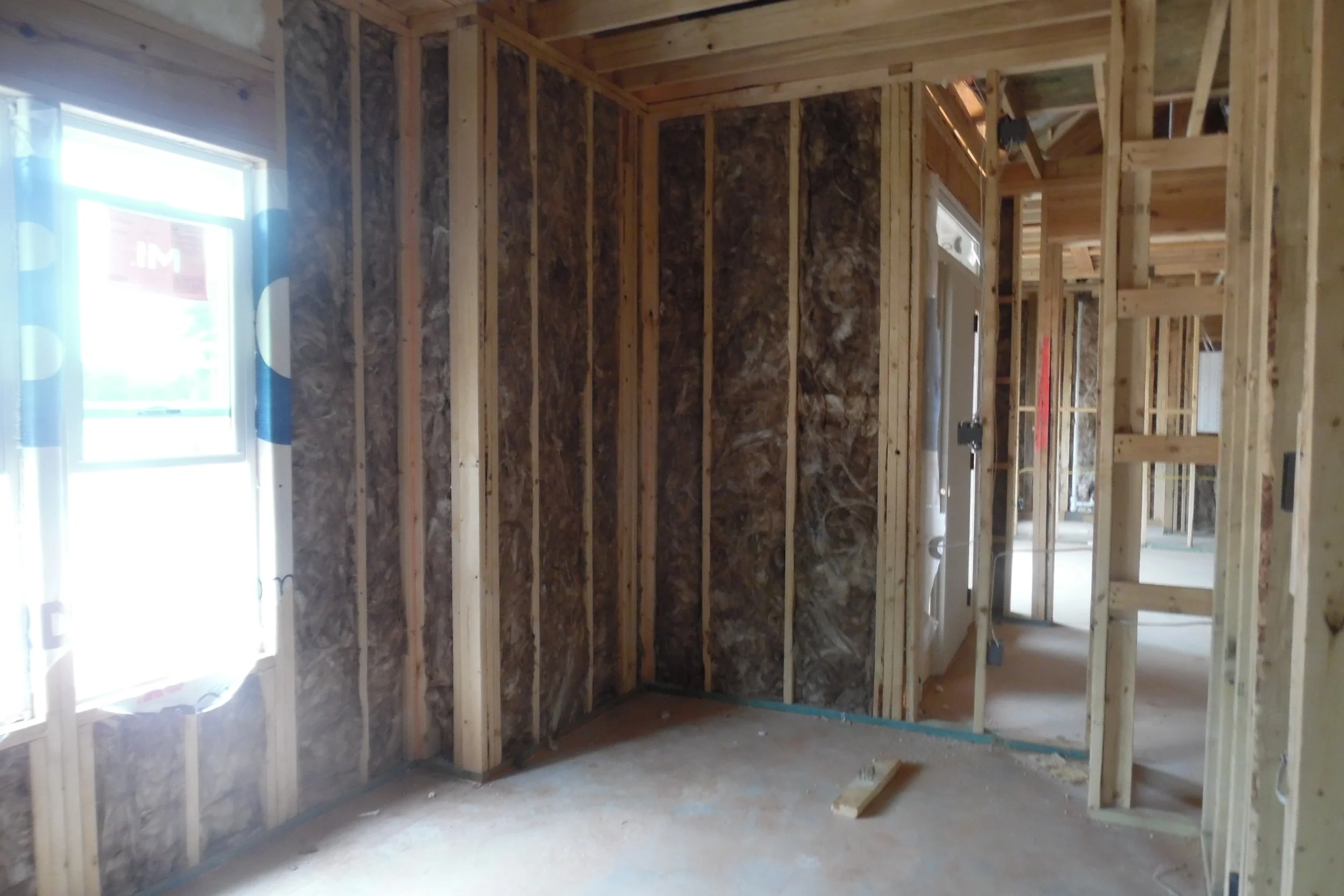 14-bedroom-framing-corner.JPG
