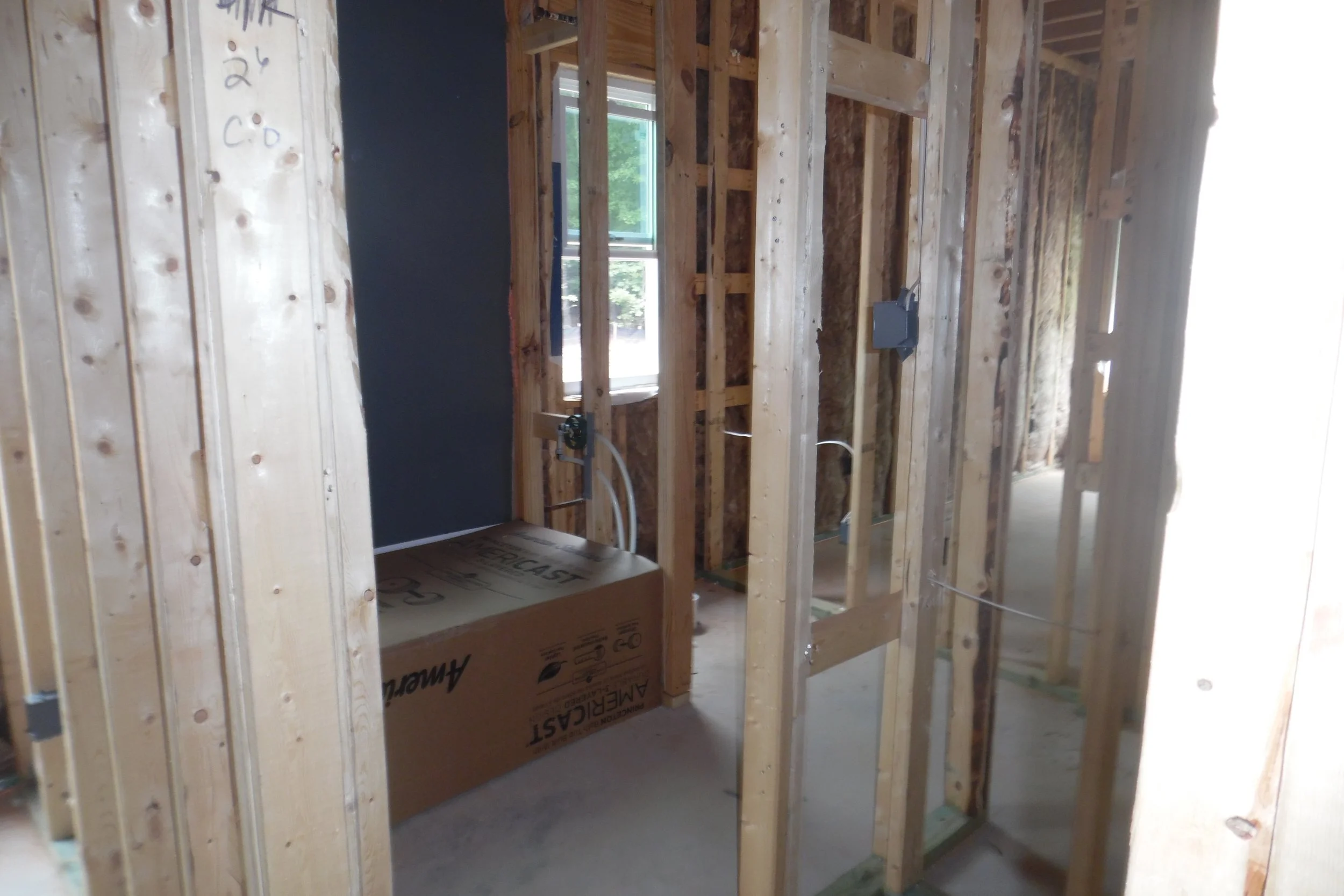 17-water-heater-closet-framing.JPG