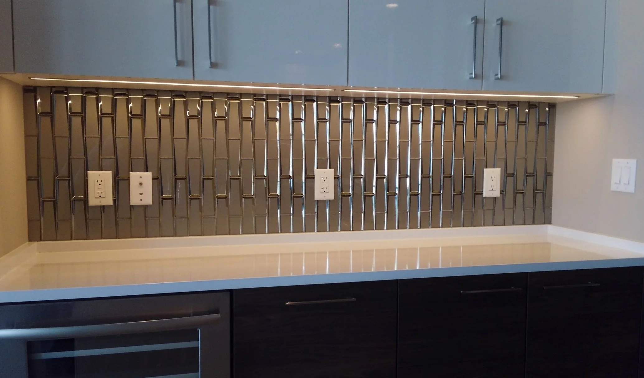 Rick Ivas ONE backsplash2.JPG