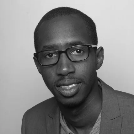 A graduate engineer from Telecom Bretagne, Cheikh is now in charge of BI and Big Data studies at SONATEL's IT department. Ingénieur de formation diplômé à Telecom Bretagne, Cheikh est aujourd'hui en charge des études dans le domaine BI et Big Data au sein de la direction des systèmes d'information de la SONATEL.
