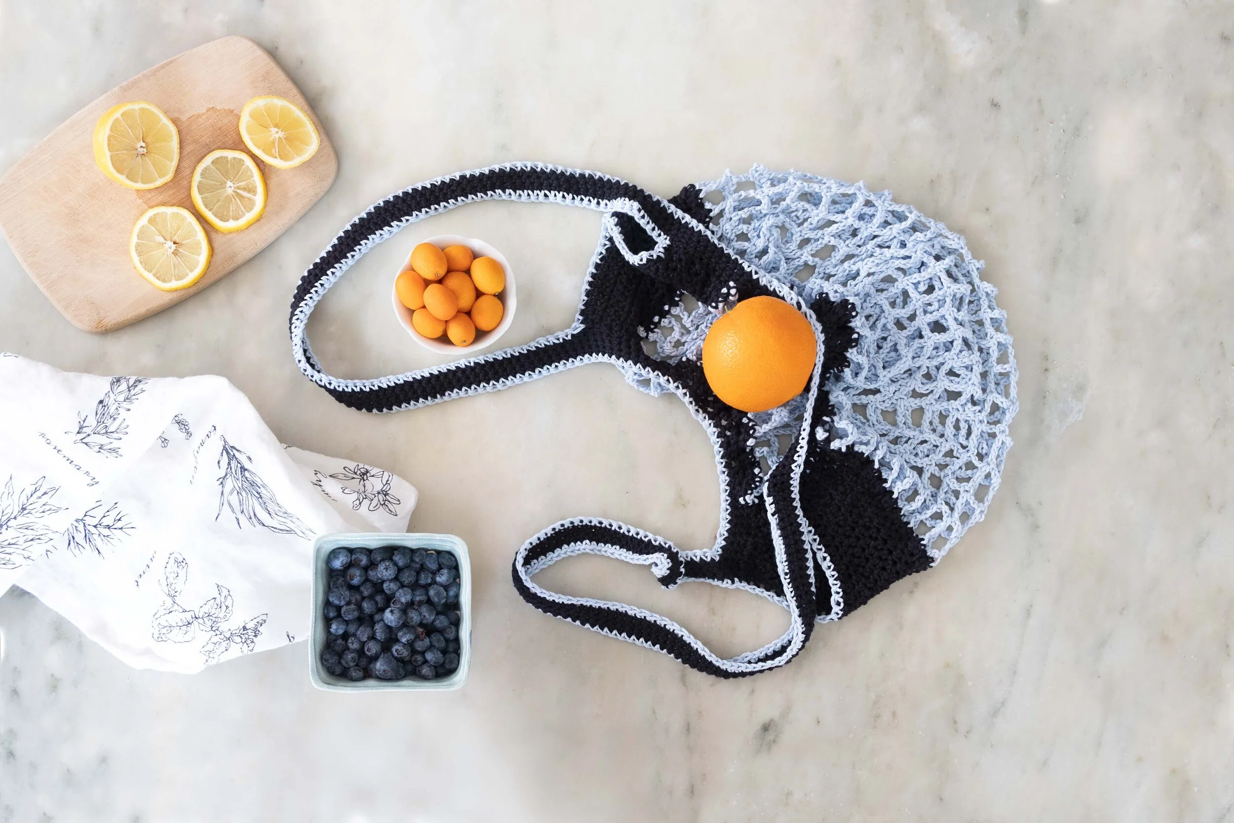 PetiteMarketBag_Overhead_CitrusandBlueberries.jpeg