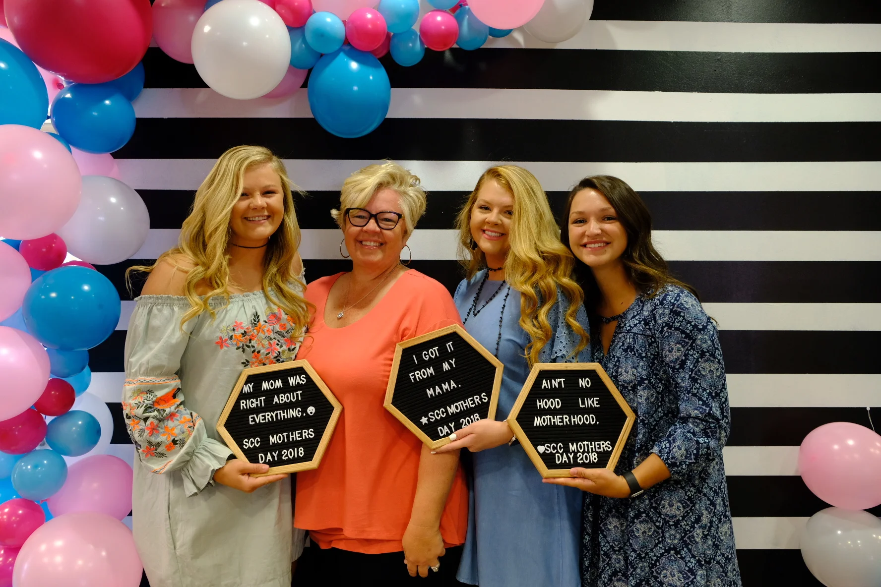 happy-mothers-day-scc_40280462180_o.jpg