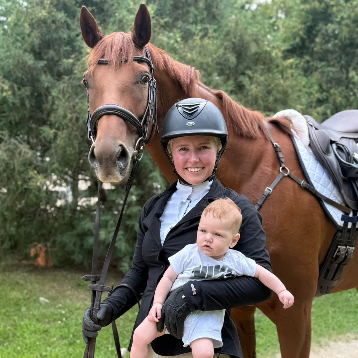 🚨 Irongate Staff birthday alert 🚨 Please help us wish Lauren Miller a very happy birthday! 
🎊🎂🎈

#happybirthday #birthday #equine #veterinarian