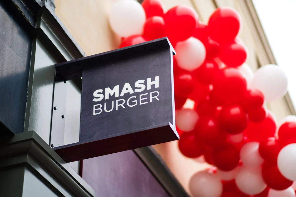 Smashburger Brand Identity and Restaurant Design