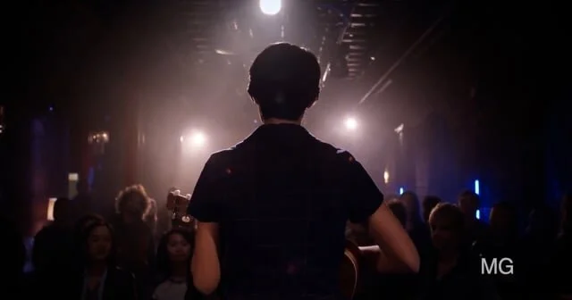 Trinkets 108 :: "Black Friday" - Elodie's Performance