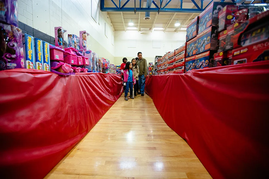 2014DEC13_MIDTOWNHOLIDAYGALA_MJFP8464 copy.jpg