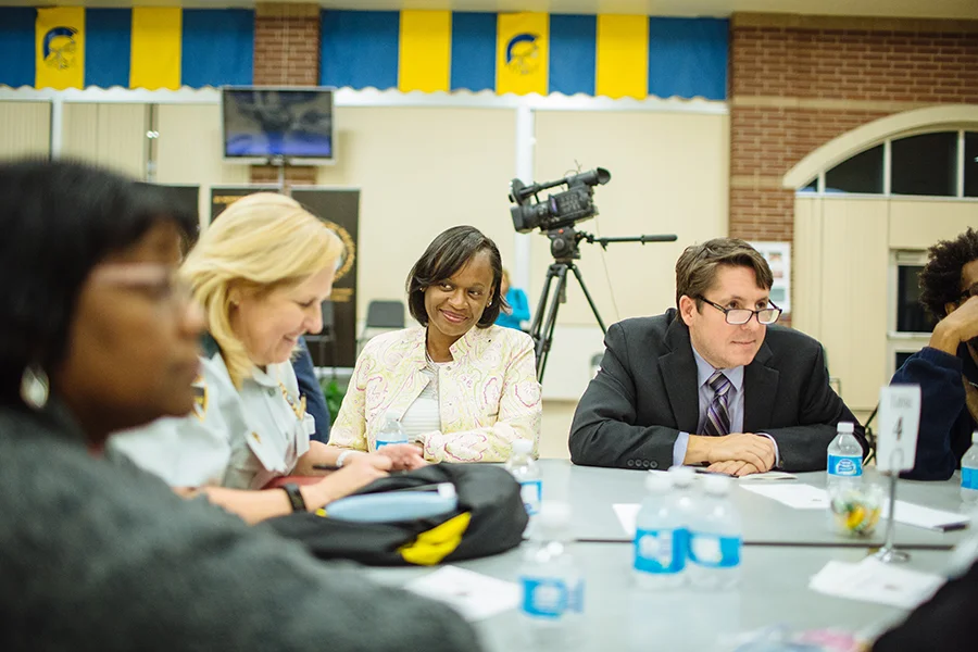 2015JAN27_COMMUNITYFORUM_MJFP9744 copy.jpg