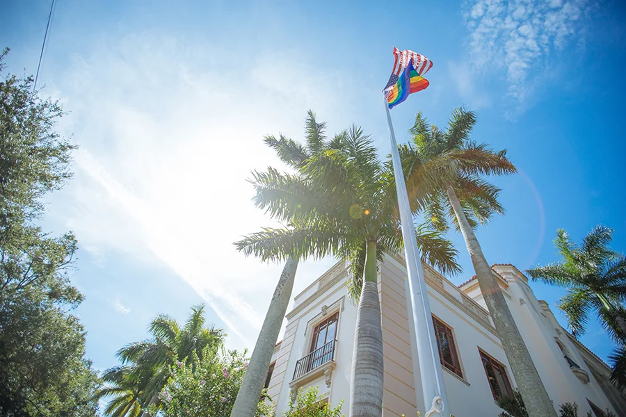 2015JUNE25_PRIDEFLAGRAISE_MJFP1469 copy.jpg