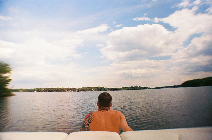 FH010016 reid boat copy.jpg