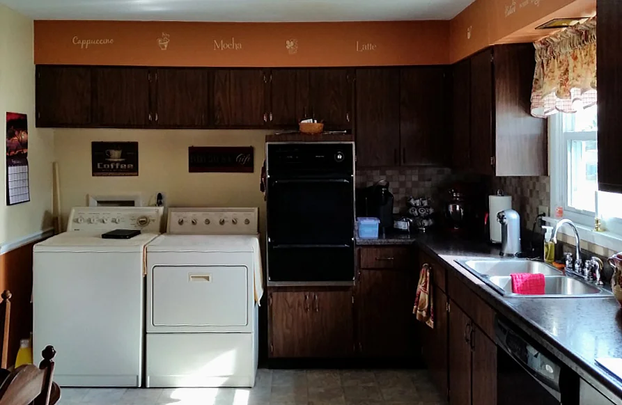 Suzy Snyder - Kitchen-1-Before-17.10.06-v1.jpg