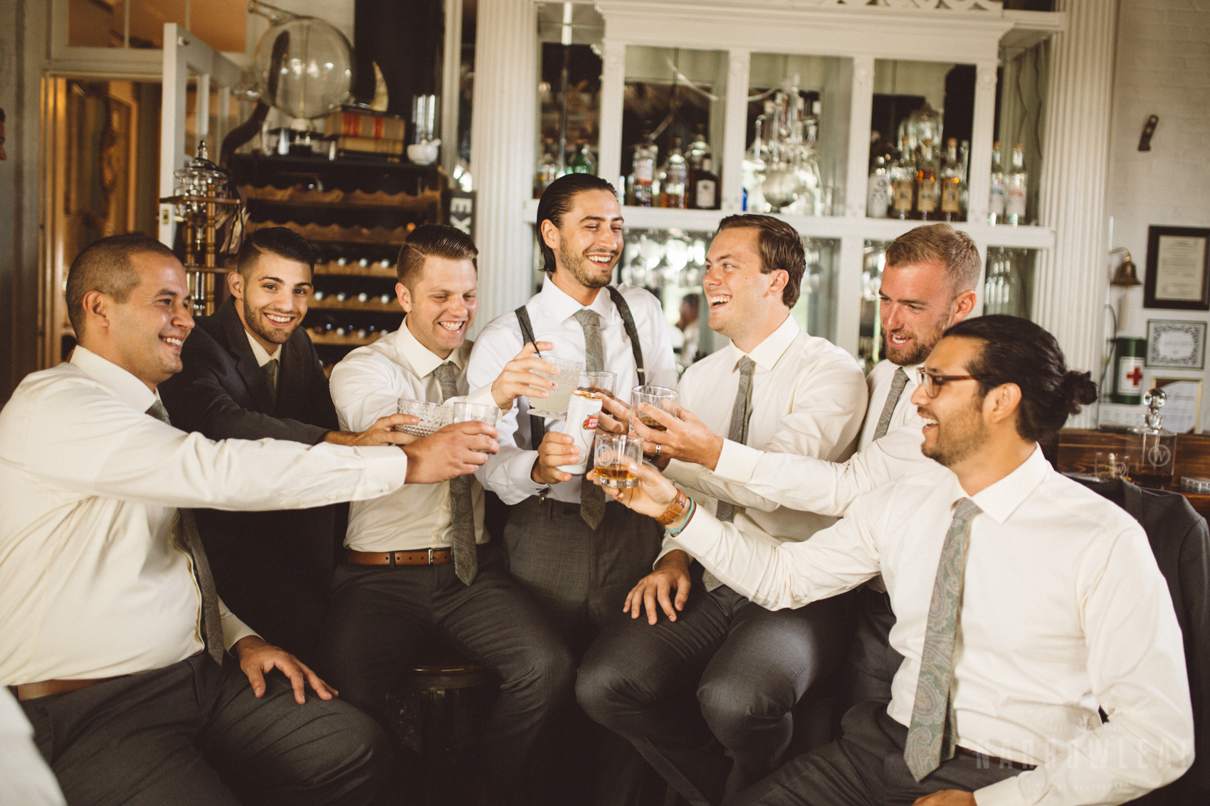 Lake-Geneva-Wisconsin-Wedding-Groom-prep-3020.jpg