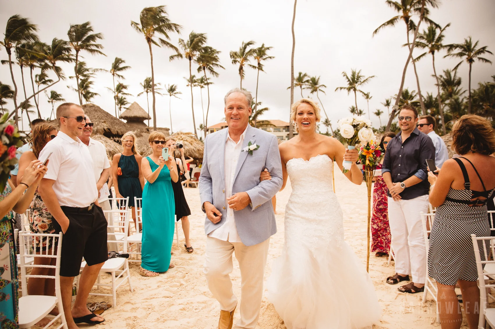 punta-cana-dominican-republic-destination-wedding-beach-ceremony-6738.jpg
