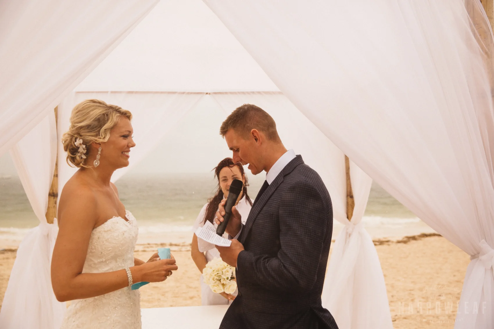 punta-cana-dominican-republic-destination-wedding-beach-ceremony-6834.jpg
