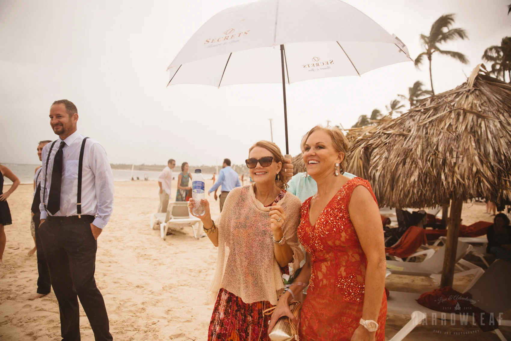 punta-cana-dominican-republic-destination-wedding-beach-ceremony-6932.jpg