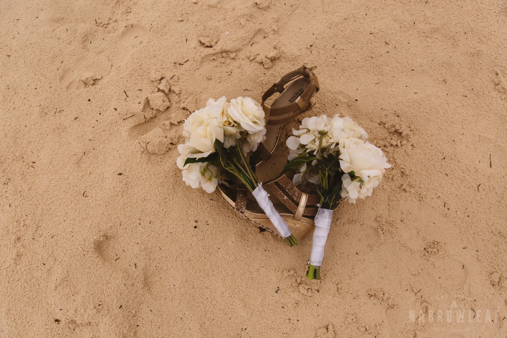 punta-cana-dominican-republic-destination-wedding-beach-ocean-bridal-portraits-7129.jpg
