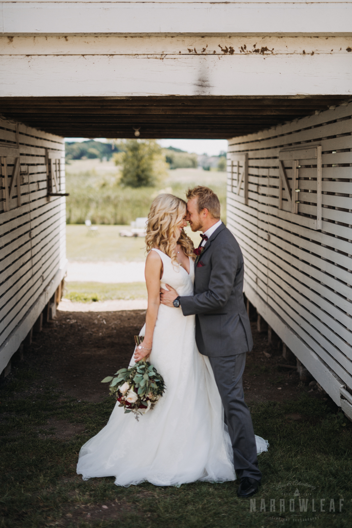 wedding-photography-dellwood-barns-mn-5874.jpg