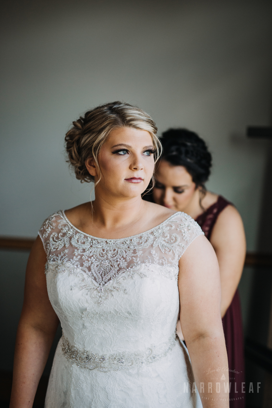 bride-ready-florian-gardens-summer-wedding-wisconsin-78.jpg