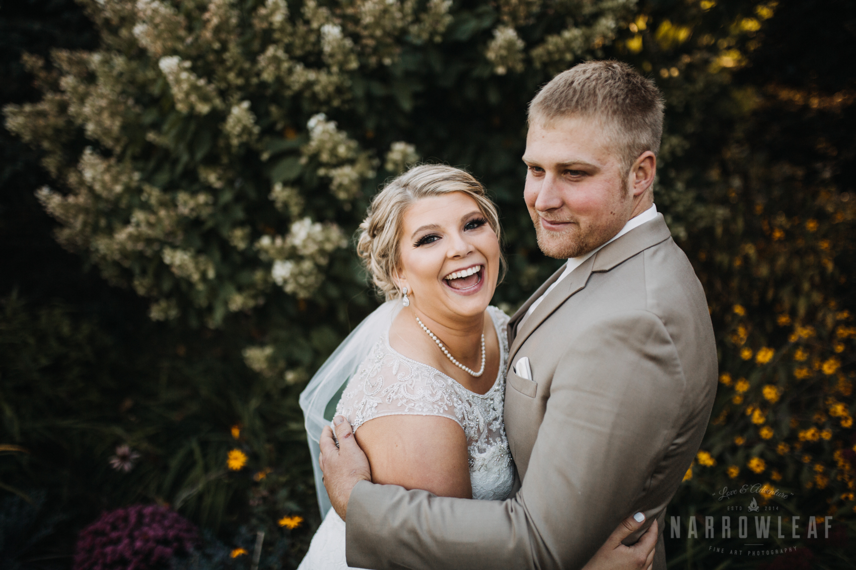 bride-groom-florian-gardens-summer-wedding-wisconsin-123.jpg