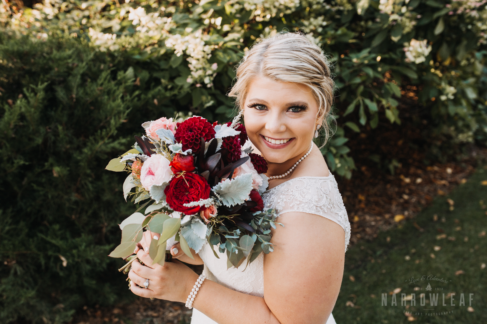 bride-groom-florian-gardens-summer-wedding-wisconsin-127.jpg