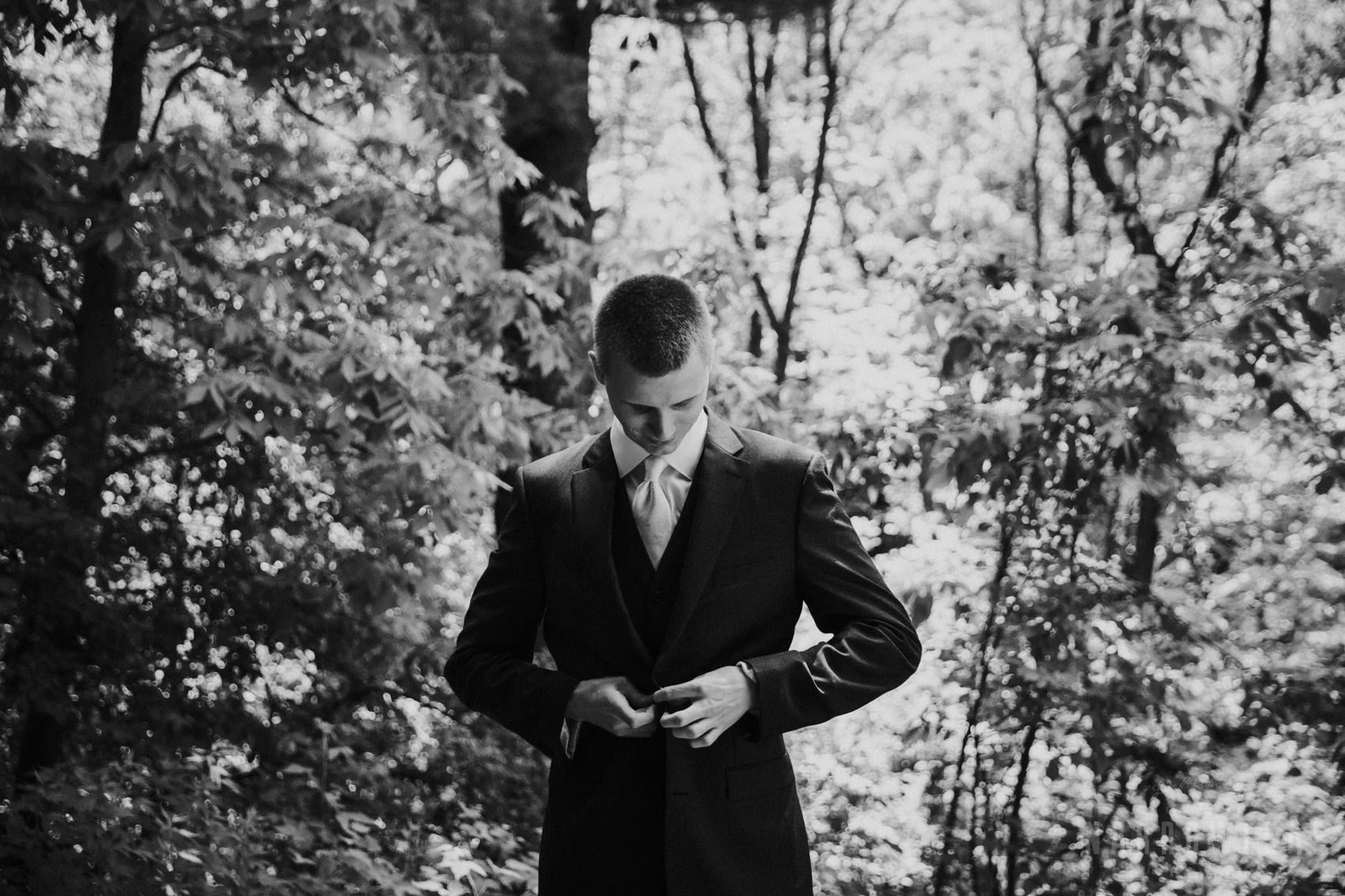 Camp-wooded-wedding-style-hudson-wi-details-303.jpg