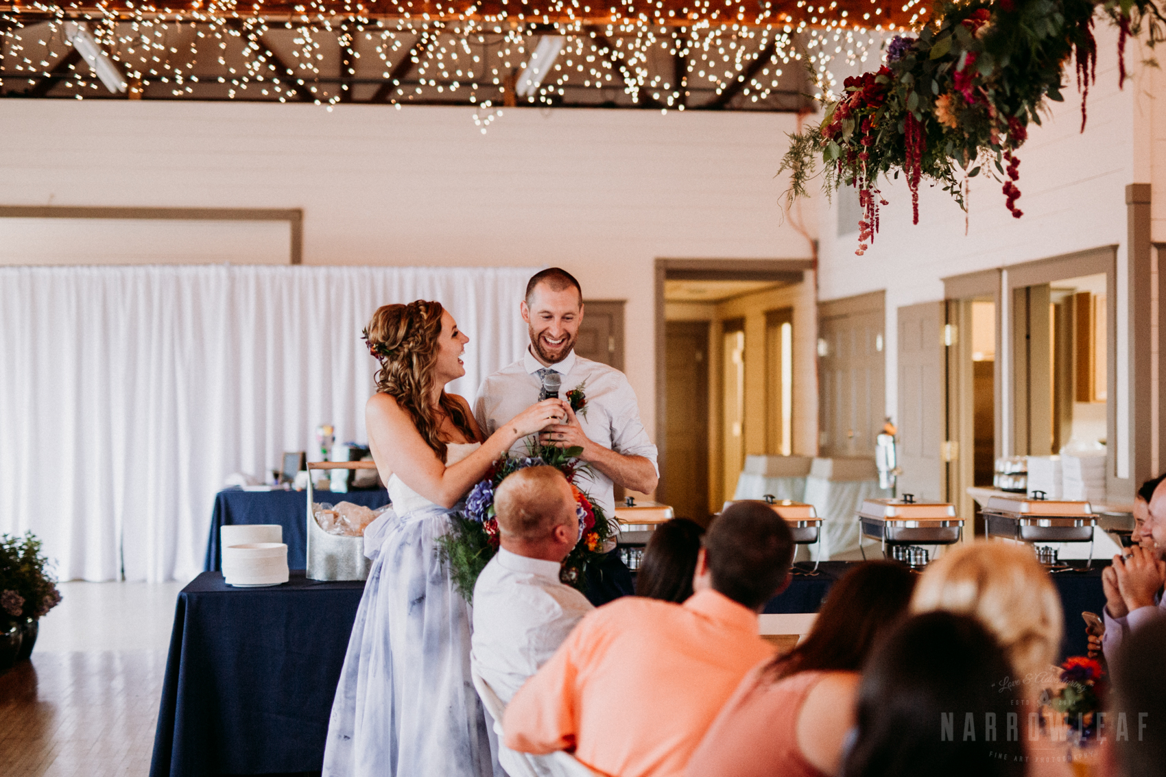 bayfield-wi-lake-superior-wedding-reception-guests-14.jpg