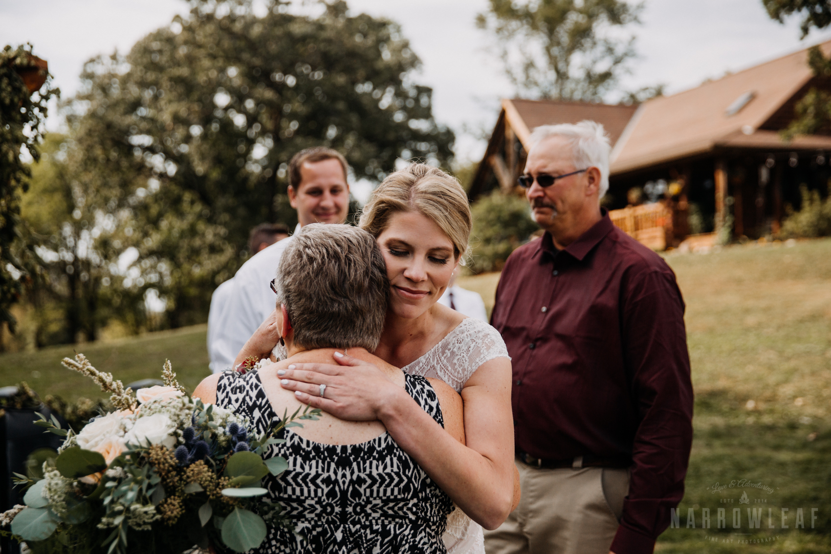 backyard-summer-farm-wedding-in-south-haven-mn--36.jpg